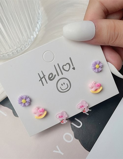 Набор нежных матовых пусет в форме маленьких сердечек Z60113