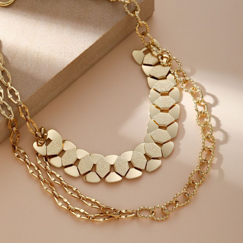 Золотистое многослойное колье-цепь CJN36864 Золотистое многослойное колье-цепь CJN36864