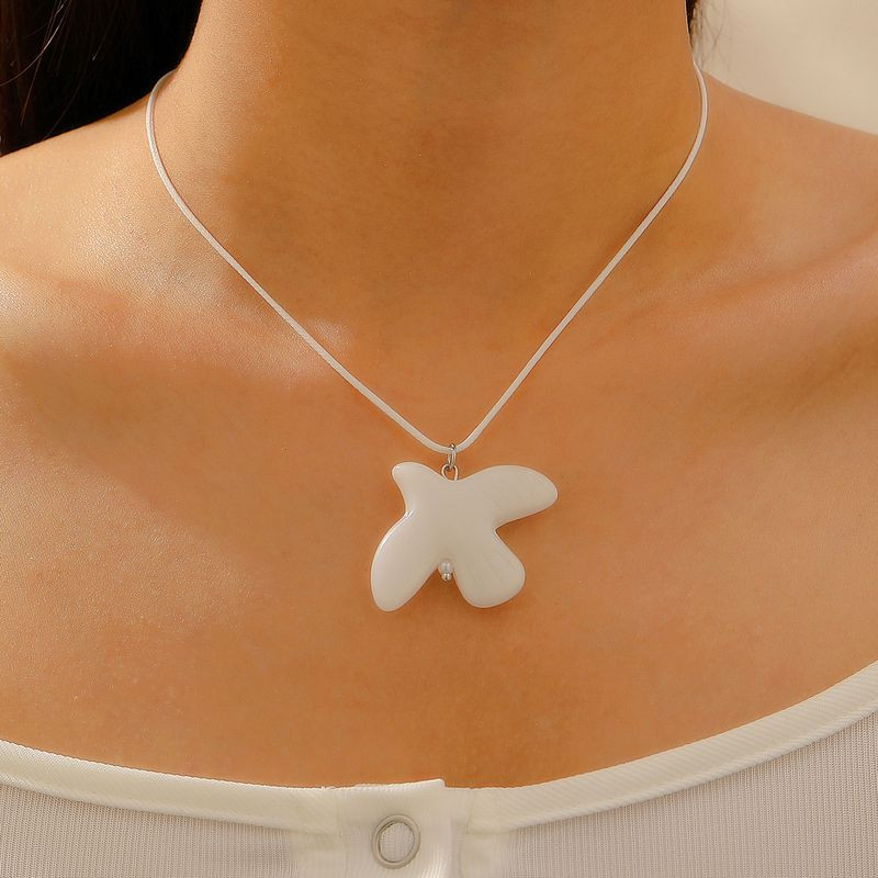 Колье горлица акрил восковая нить 1J11909CJJ