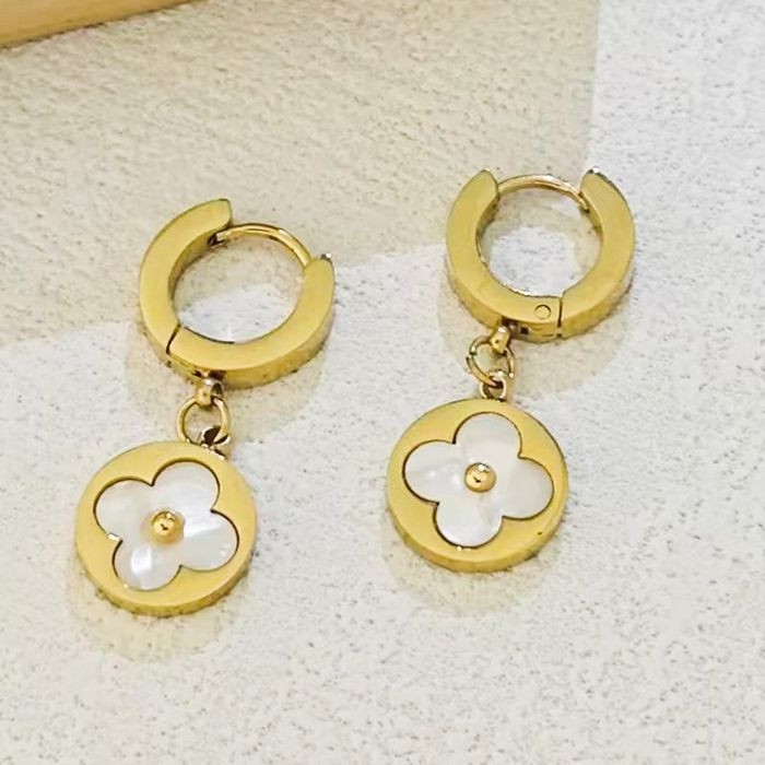 Золотистые серьги-кольца с подвесками-четырехлистниками J10152CJJ