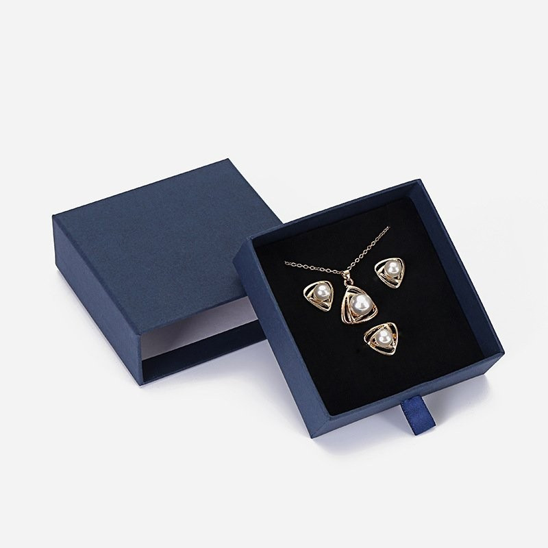 Коробка N84990 Коробка N84990