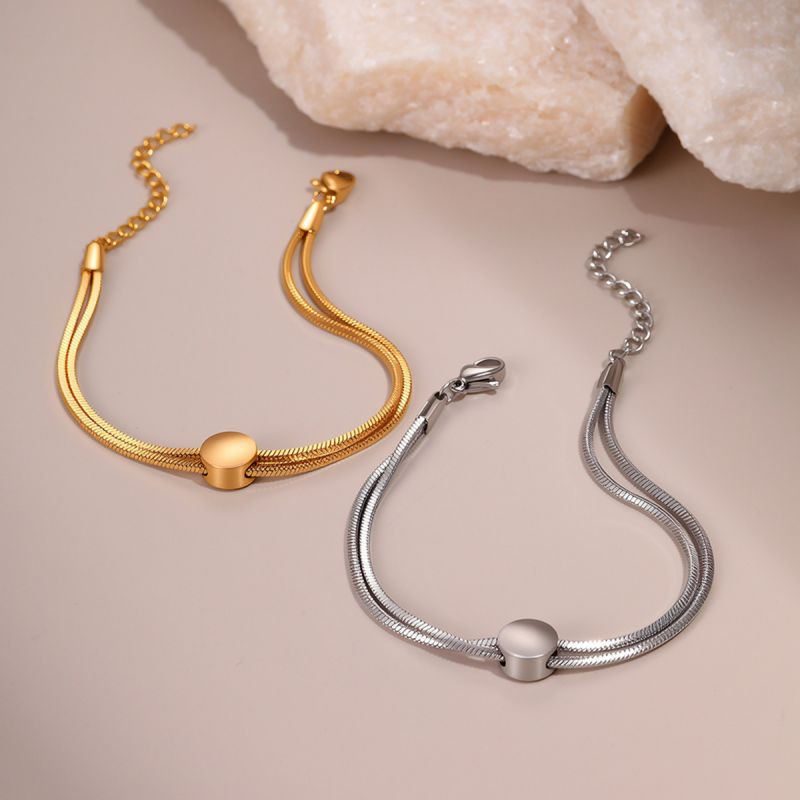 Браслет-цепочка плетения «змея» с центральным кубом CJR63466