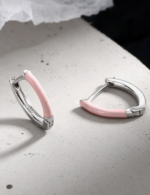 Серьги-конго с розовой эмалью U85381 Серьги-конго с розовой эмалью U85381