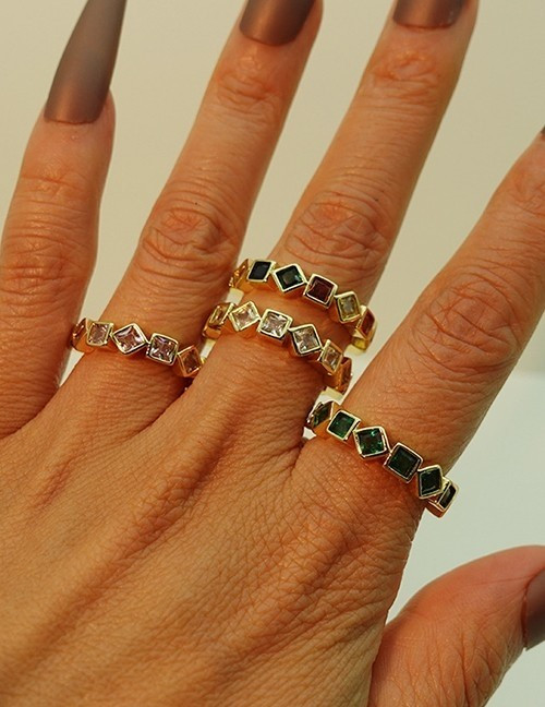 Ювелирное кольцо U82153