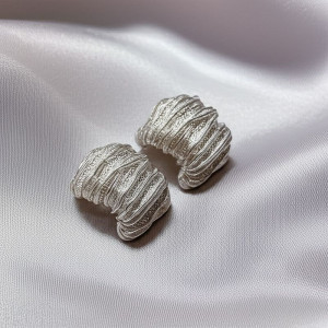 Серьги-гвоздики ювелирный сплав серебристое плетение серебряный гвоздик 1J11910CJJ Серьги-гвоздики ювелирный сплав серебристое плетение серебряный гвоздик 1J11910CJJ