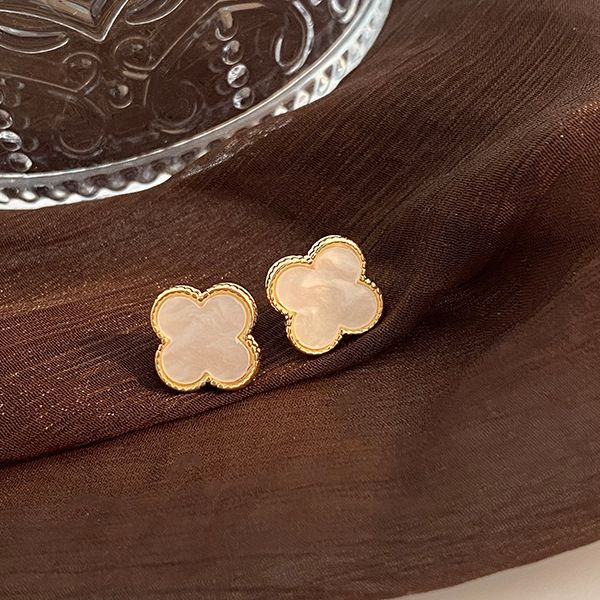 Серьги медь с напылением золотом J11271CJJ