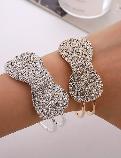 Жесткий браслет M09315 Жесткий браслет M09315