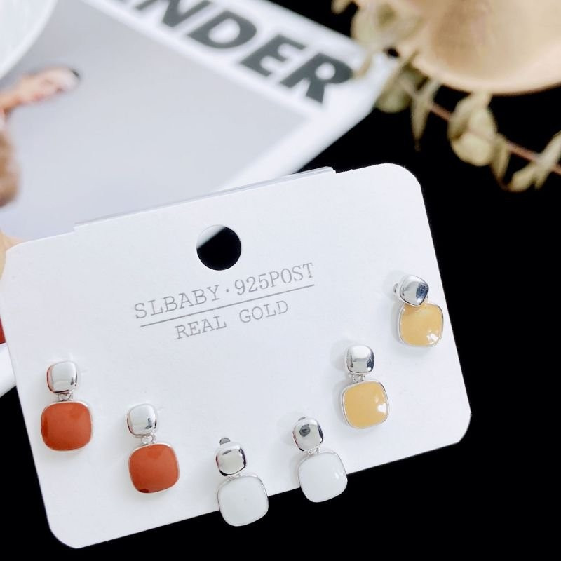 Ювелирный комплект серег CJD00241