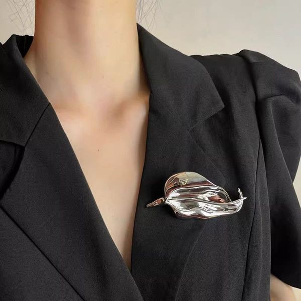 Брошь CJK75065 Брошь CJK75065