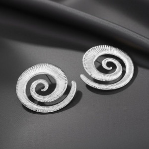Крупные серебристые серьги-пусеты Спирали из ювелирного сплава 1J11668CJJ