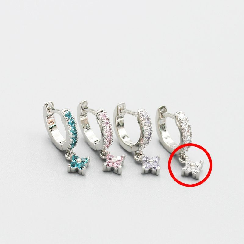 Серьга с изумрудным элементом из нержавеющей стали CJX70894