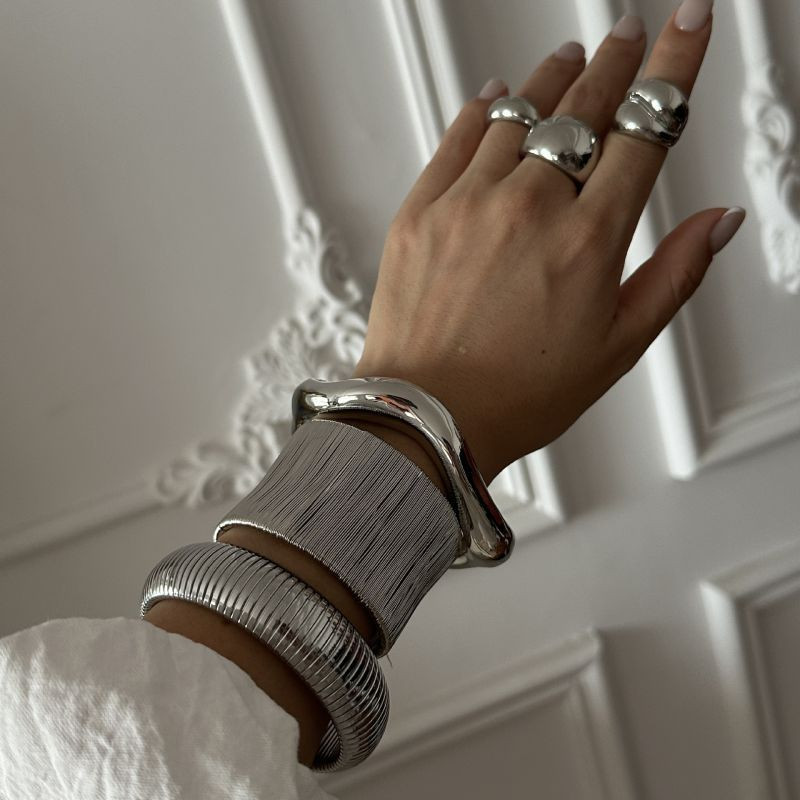 Жесткий браслет CJJ27842 Жесткий браслет CJJ27842