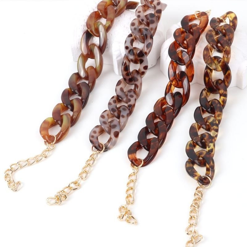 Браслет из прозрачных звеньев с цветами CJC27404