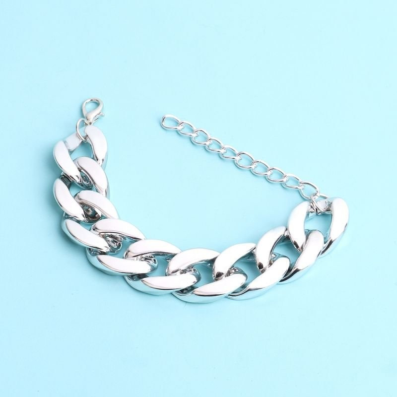 Браслет из прозрачных звеньев с цветами CJC27404