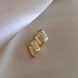 Миниатюрные серьги-кольца прямоугольной формы M82449