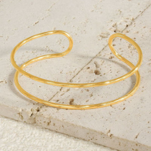 Жесткий браслет CJH70531 Жесткий браслет CJH70531