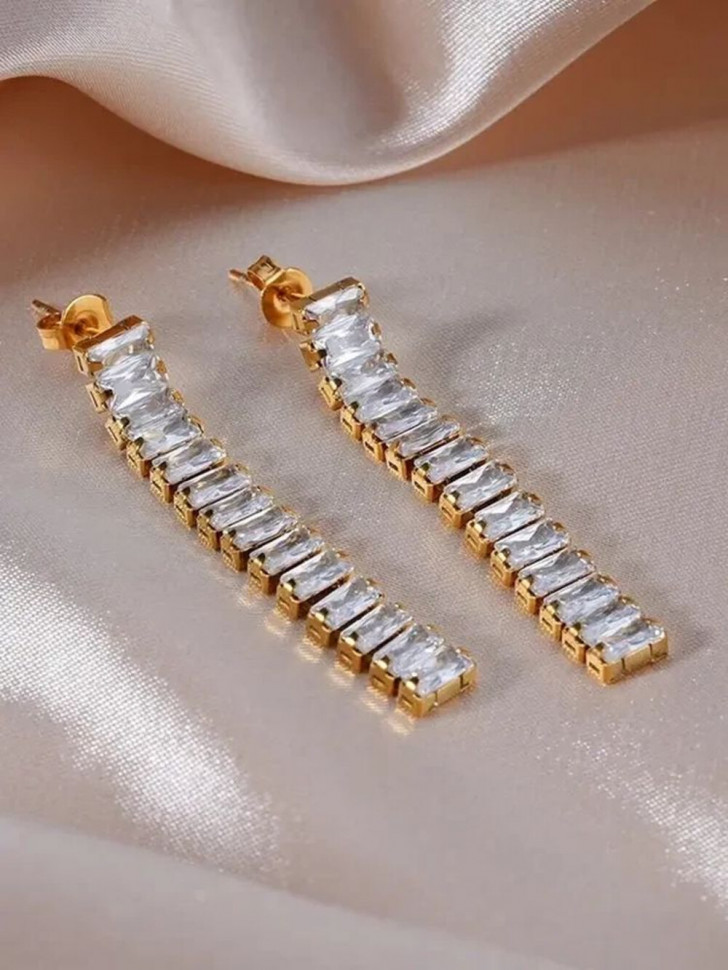 Серьги-гвоздики висячие стальные с напылением золотом и фианитами J10148CJJ Серьги-гвоздики висячие стальные с напылением золотом и фианитами J10148CJJ