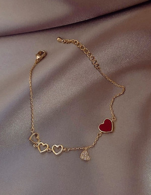 Браслет цепочка с красным сердцем T91988 Браслет цепочка с красным сердцем T91988