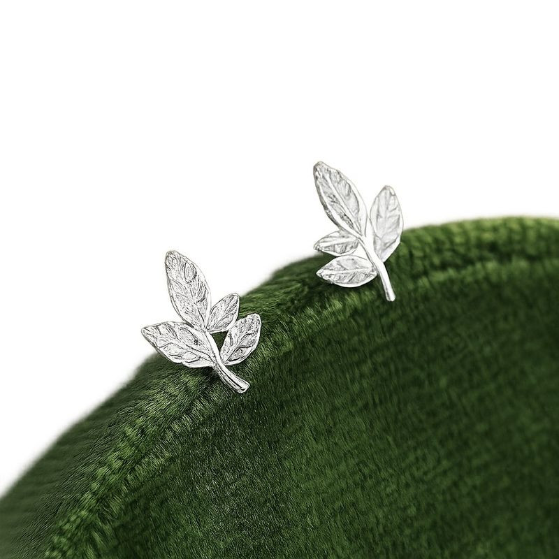 Изящные серьги-пусеты серебристые веточки 1J12382CJJ