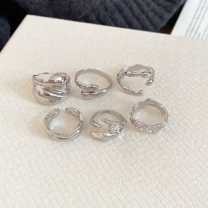 Серебряный набор из шести колец с геометрией CJZ16334