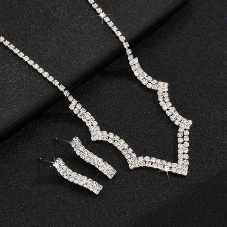 Комплект бижутерии CJH71030 Комплект бижутерии CJH71030