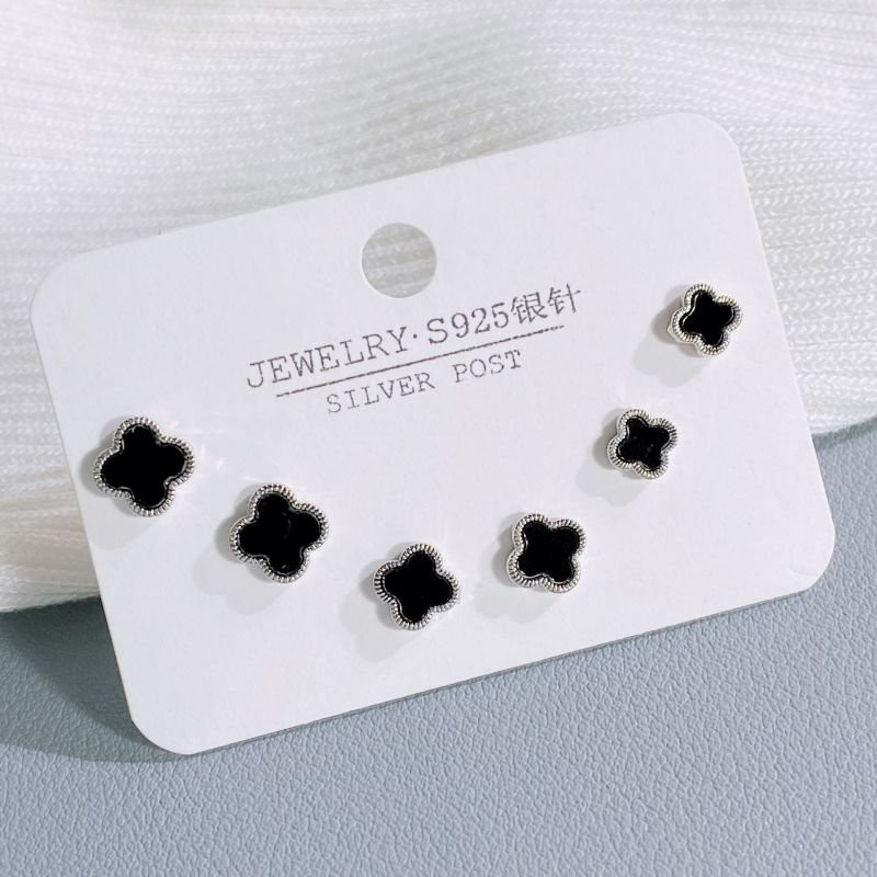 Ювелирный комплект серег CJC99405 Ювелирный комплект серег CJC99405