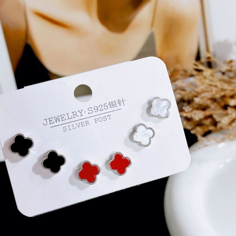 Ювелирный комплект серег CJC99405 Ювелирный комплект серег CJC99405