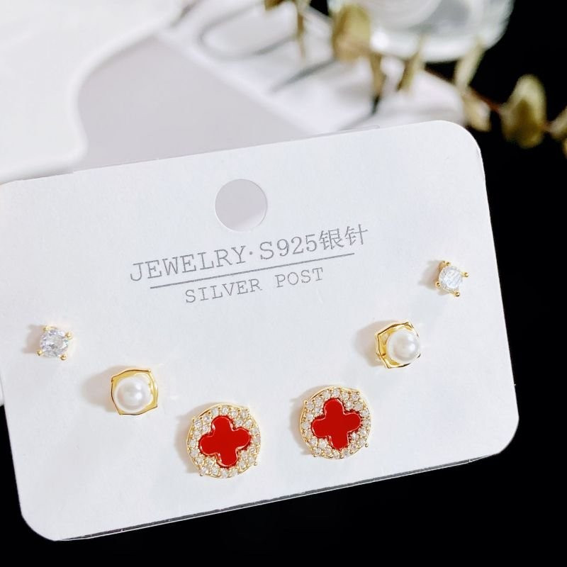 Ювелирный комплект серег CJC99405 Ювелирный комплект серег CJC99405