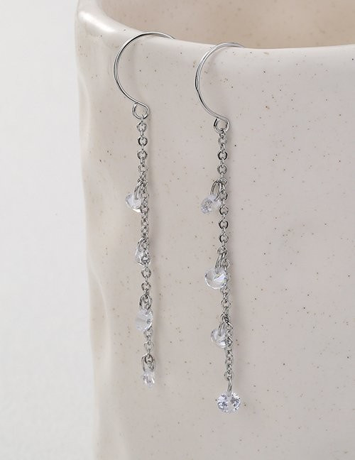 Длинные серьги-цепочки с капельками страз M10577 Длинные серьги-цепочки с капельками страз M10577