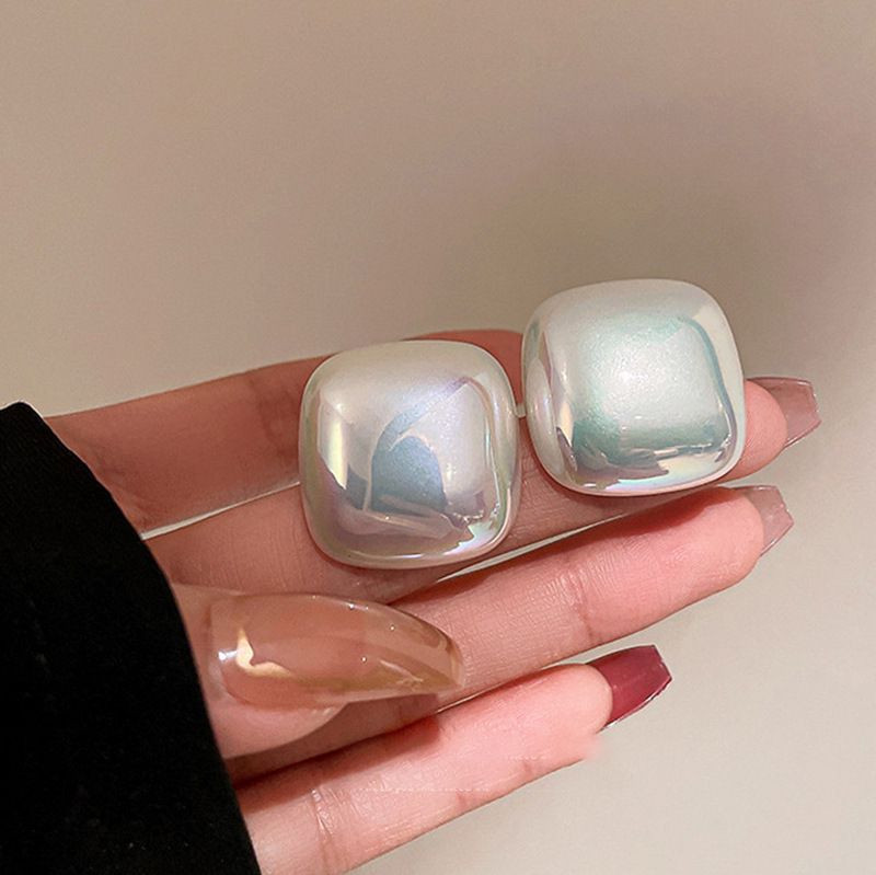 Серьги-гвоздики имитация жемчуга 1J11807CJJ Серьги-гвоздики имитация жемчуга 1J11807CJJ