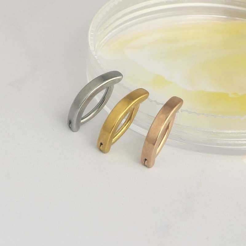 Пирсинг в пупок M86740 Пирсинг в пупок M86740