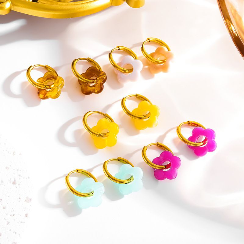 Серьги-кольца с янтарными цветами CJN34367 Серьги-кольца с янтарными цветами CJN34367