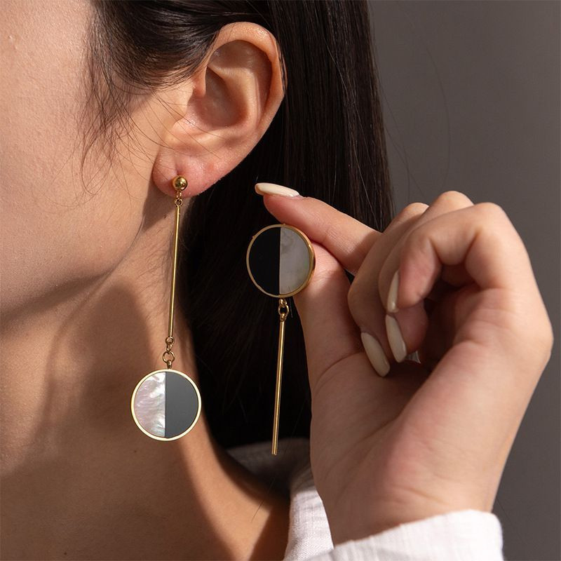 Серьги-гвоздики асимметричные с дисками CJN72465