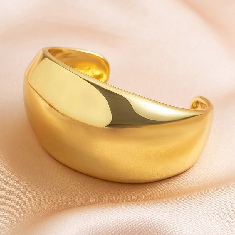 Жесткий браслет CJD90160 Жесткий браслет CJD90160