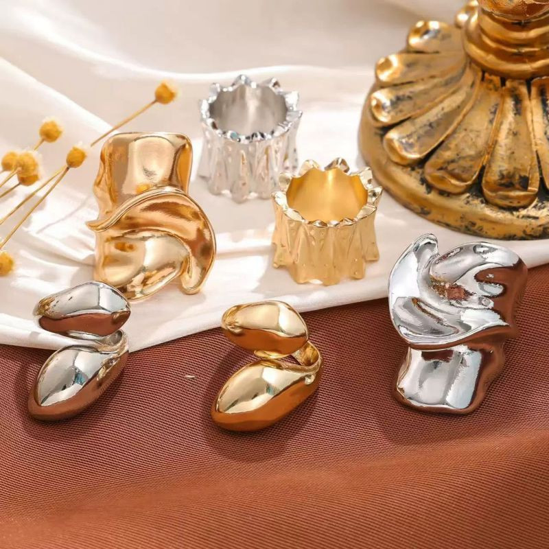 Кольцо широкое с неровным краем CJL97614