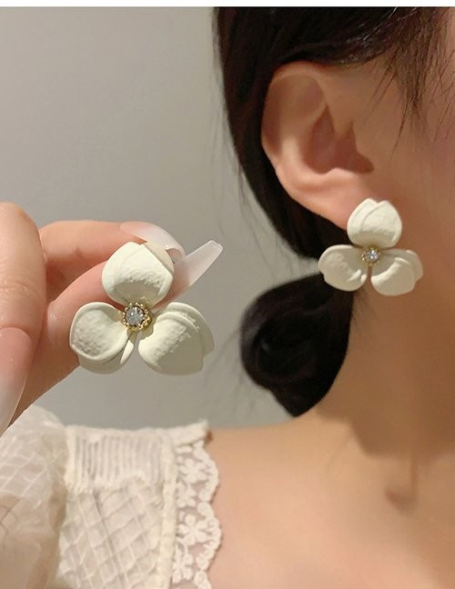 Серьги-гвоздики M18819 Серьги-гвоздики M18819