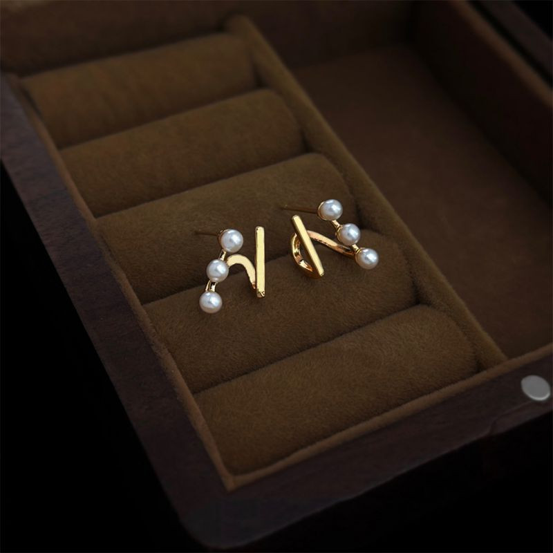 Ювелирные серьги CJT04229