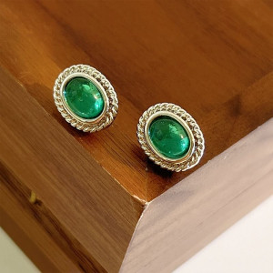 Винтажные серьги-пусеты изумрудные овалы M86410