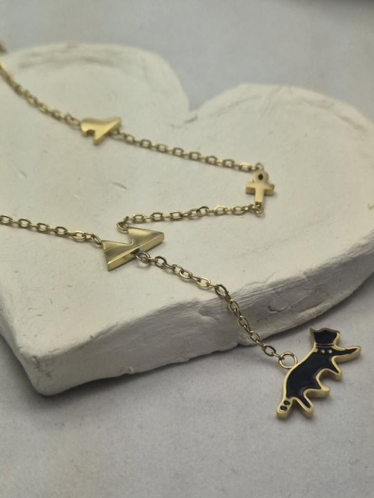 Длинное колье с декоративными треугольниками и крестом J10547CJJ