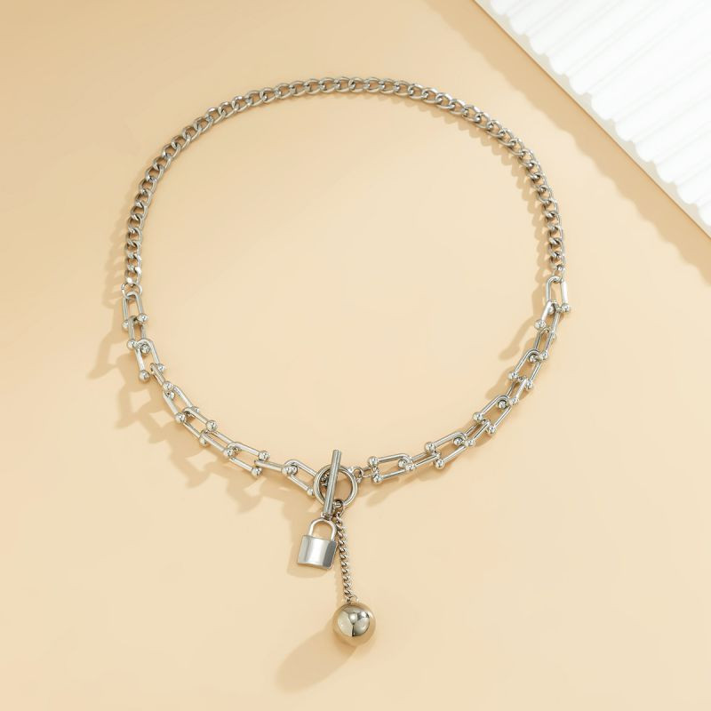 Подвеска с кулоном CJM03383