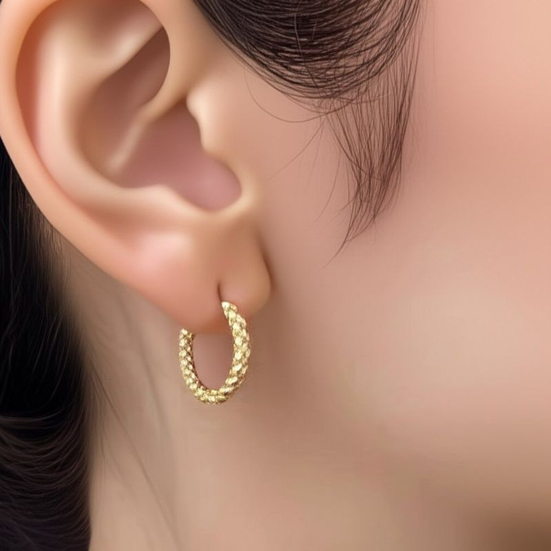 Серьги кольца из стали с напылением золотом J11107CJJ Серьги кольца из стали с напылением золотом J11107CJJ