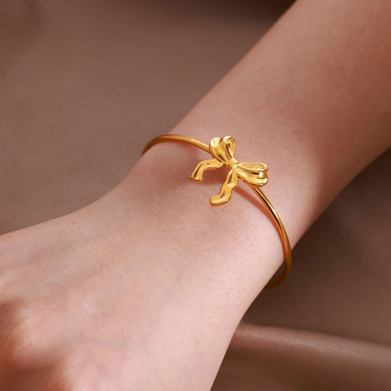 Браслет-кольцо с декоративным узлом-бантом CJL76035