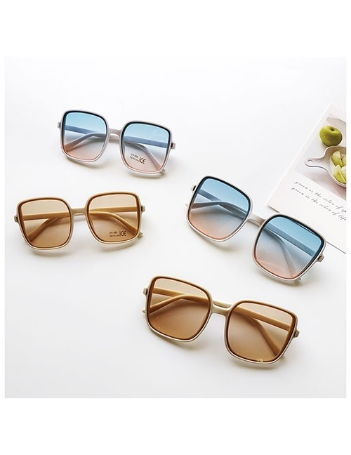 Солнцезащитные очки R34022 Солнцезащитные очки R34022