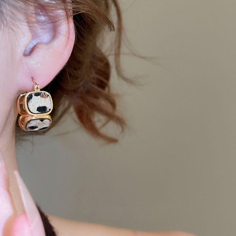 Ювелирные серьги CJR74313 Ювелирные серьги CJR74313