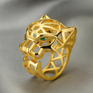 Кольцо широкое с ажурным плетением и пантерой 1J12067CJJ Кольцо широкое с ажурным плетением и пантерой 1J12067CJJ