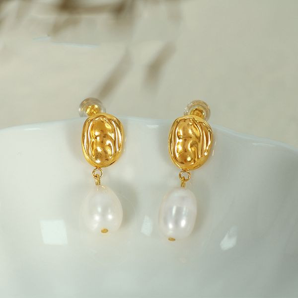 Серьги Висячие с каплевидными белыми подвесками CJL90562