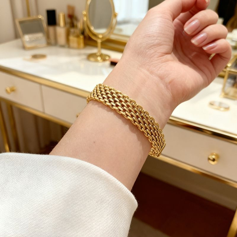 Корейскиий браслет CJT18793