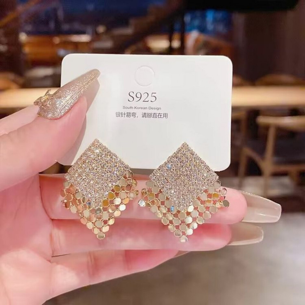 Серьги ювелирный сплав с серебряным гвоздиком J10432CJJ Серьги ювелирный сплав с серебряным гвоздиком J10432CJJ