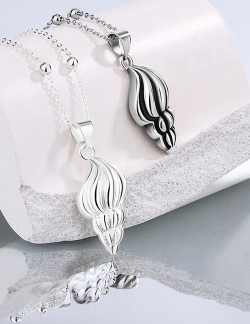 Серебристая Цепочка с объемным кулоном в форме рельефной ракушки M09465