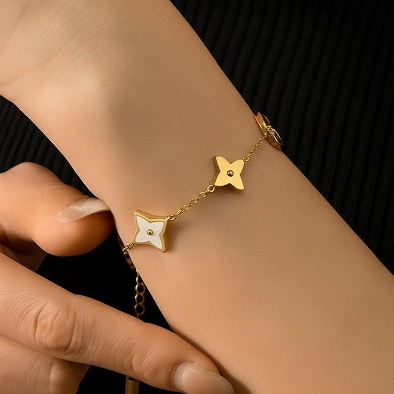 Браслет титановая сталь напыление золотом 1J12158CJJ